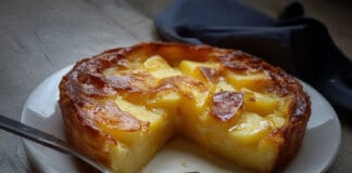 Clafoutis aux pommes facile à préparer.