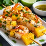 Mini brochettes de crevettes et mangue