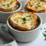 Soupe à l'Oignon Gratinée