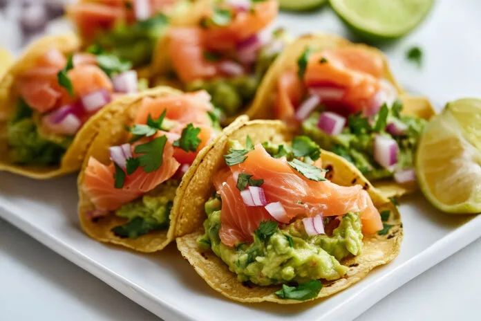 Tacos croquants au guacamole et saumon fumé