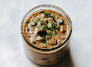 Sauce Russe (Salsa Rusa) aux Champignons