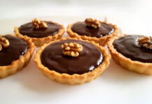 Tartelettes croustillantes aux noix Tartelettes croustillantes aux noix
