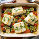 cabillaud méditerranéen, cabillaud au four légumes, cabillaud au four, poisson méditerranéen facile, cabillaud tomates olives, cabillaud courgettes citron, recette poisson légère, dos de cabillaud au four, cabillaud légumes du soleil, poisson au four méditerranéen, recette cabillaud facile, recette poisson rapide, poisson blanc au four, poisson blanc au four papillote, recette poisson blanc au four, recette poisson blanc au four facile, recette poisson blanc en papillote au four,