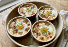 Œufs cocotte au chèvre et aux lardons ultra gourmands œufs cocotte, oeufs cocotte, oeufs cocotte chèvre lardons, recette oeufs cocotte, oeufs cocotte au four, recette brunch facile, oeufs cocotte crémeux, chèvre et lardons recette, entrée chaude facile, oeufs cocotte gourmands, recette rapide familiale, oeufs cocotte fromage, œufs cocotte au chèvre et aux lardons, oeuf cocotte au chevre et au lardon, oeuf cocotte chevre lardon air fryer, oeufs cocotte au chèvre et aux lardons, œufs cocotte micro onde, cuisson des œufs cocotte, cuisson œufs cocotte, oeufs cocotte bain marie casserole, oeufs cocotte facile, recette œufs cocotte, œufs cocotte recette, œufs en cocotte, oeufs cocotte au air fryer, oeufs cocotte four, oeufs cocotte jambon, oeufs cocotte recette four,